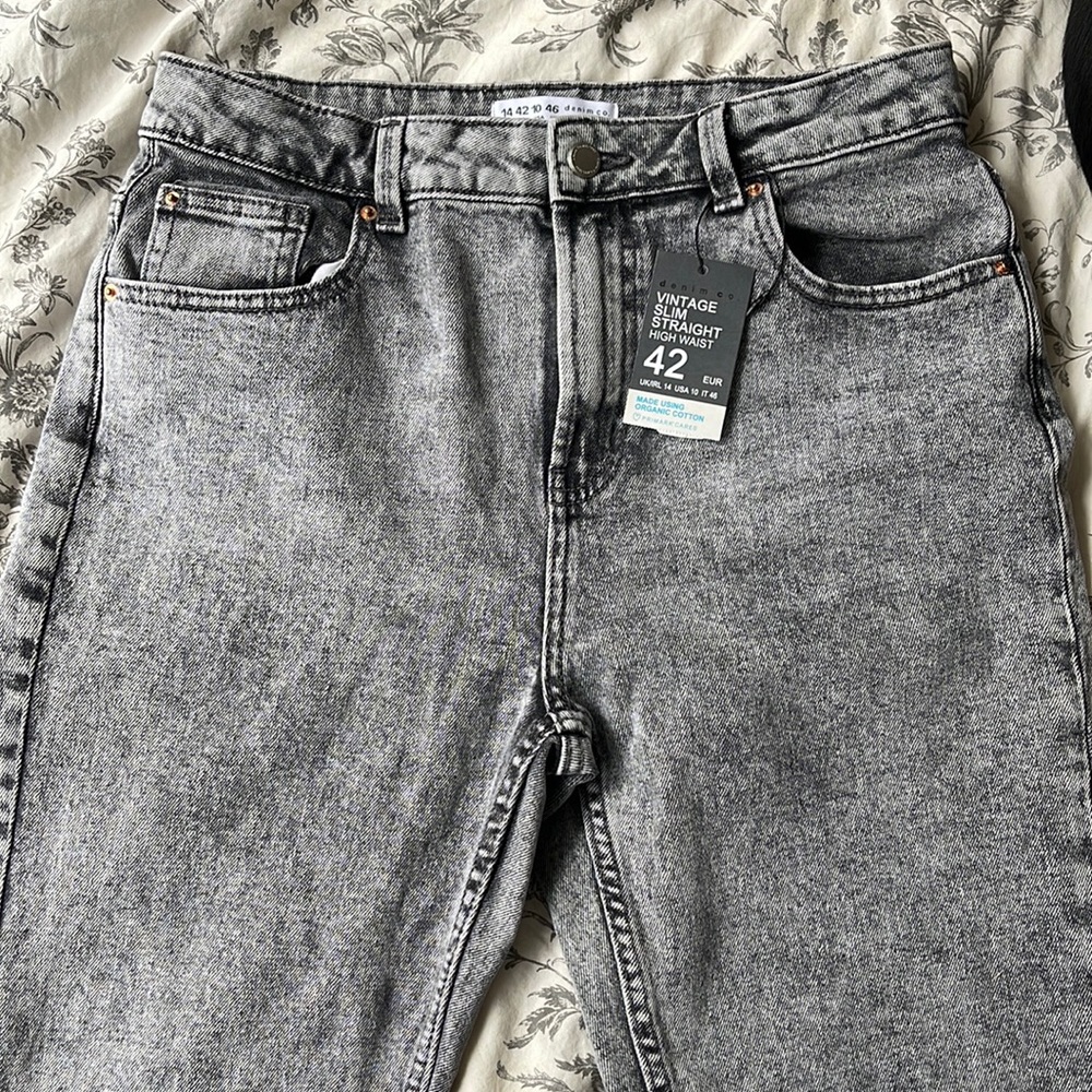 Primark Vintage Style High Waist Jeans - New